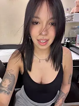 babyakem online show from April 11, 2026, 4:09 am