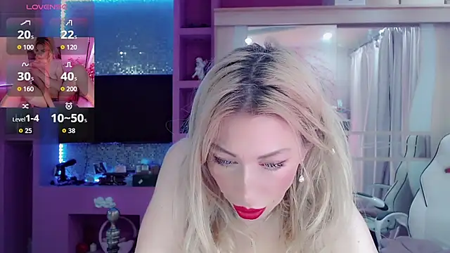 AnnieGOld  online show from November 8, 2025, 11:08 pm