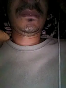 dreamtoungelick69 online show from January 9, 2026, 10:39 pm