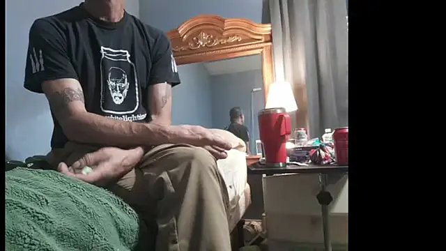 beobe74 online show from May 25, 2026, 11:42 am