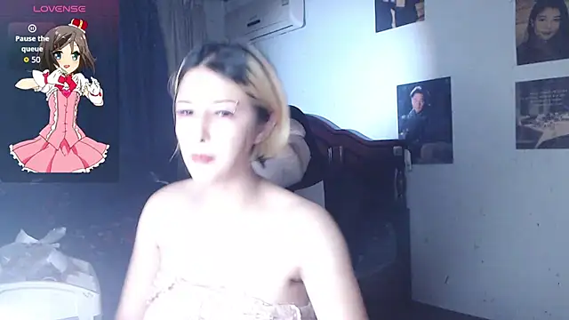 Snapshot of candy_cola chatting on September 25, 2025, 10:21 am candy cola online show from September 25, 2025, 10:21 am