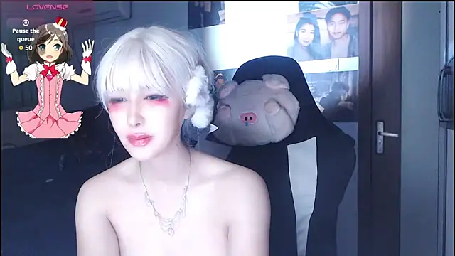 Snapshot of candy_cola chatting on October 10, 2025, 7:09 am candy cola online show from October 10, 2025, 7:09 am