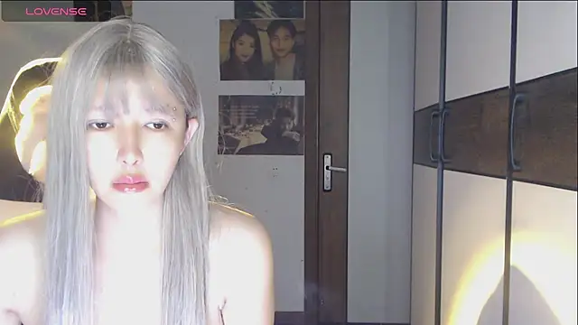Snapshot of candy_cola chatting on September 12, 2025, 3:28 am candy cola online show from September 12, 2025, 3:28 am
