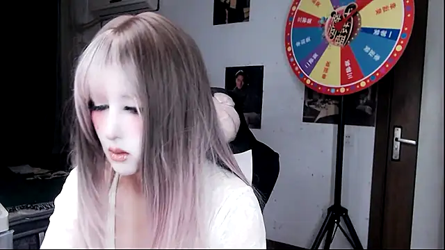 Snapshot of candy_cola chatting on February 16, 2025, 1:25 am candy cola online show from February 16, 2025, 1:25 am