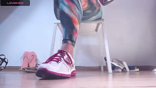 Foot Goddes  online show from January 14, 2025, 10:17 am