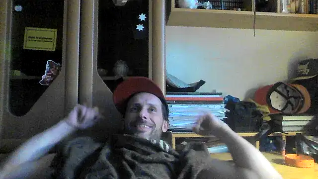 Snapshot of FireFox_Feel chatting on March 14, 2025, 4:09 pm FireFox Feel online show from March 14, 2025, 4:09 pm