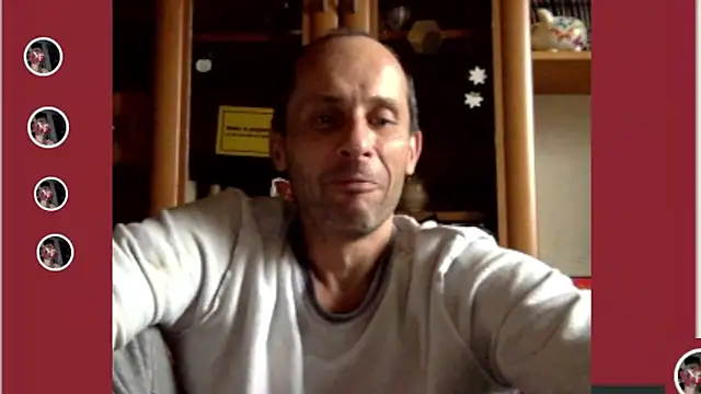 Snapshot of FireFox_Feel chatting on November 8, 2025, 10:08 am FireFox Feel online show from November 8, 2025, 10:08 am