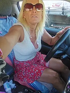 Nathotsexy1 online show from July 28, 2026, 7:49 am