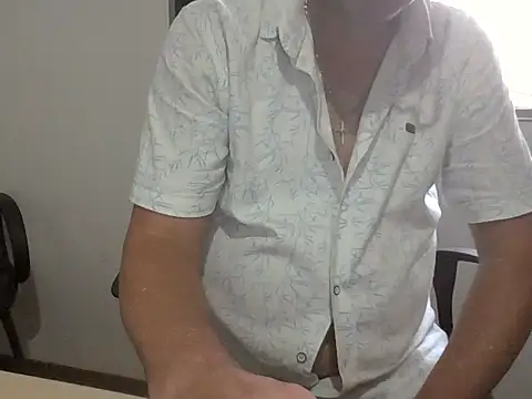 Snapshot of niceguyjr chatting on October 5, 2025, 9:05 pm niceguyjr online show from October 5, 2025, 9:05 pm