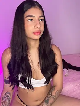 Veronica ar online show from April 8, 2026, 3:08 am