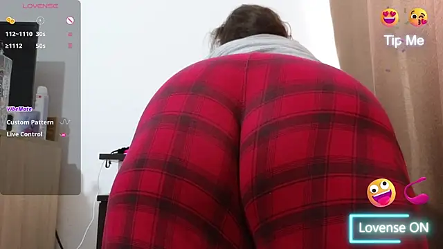 BBW MILF 4U online show from January 13, 2026, 11:03 am