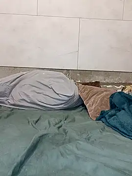 Snapshot of Krasav4ik4ik chatting on February 13, 2025, 1:08 am Krasav4ik4ik online show from February 13, 2025, 1:08 am