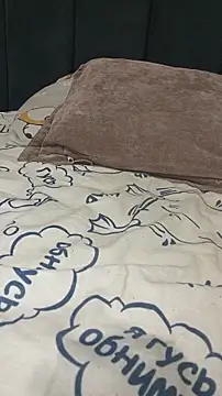 Krasav4ik4ik online show from October 31, 2025, 7:21 pm