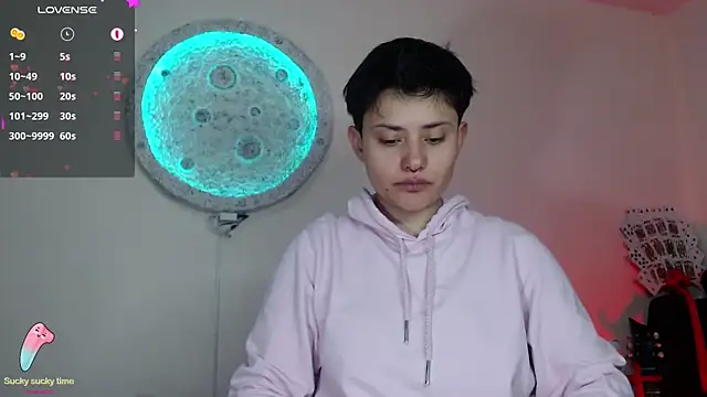 girl intense444 online show from March 19, 2025, 4:55 pm