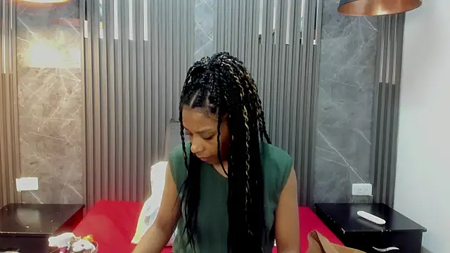 GabyFlowers online show from January 29, 2025, 12:02 pm