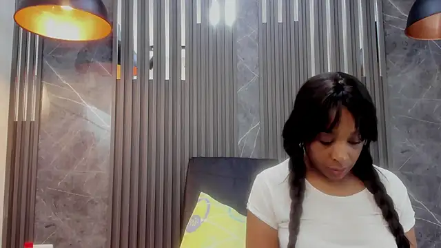 GabyFlowers online show from December 26, 2024, 4:04 pm