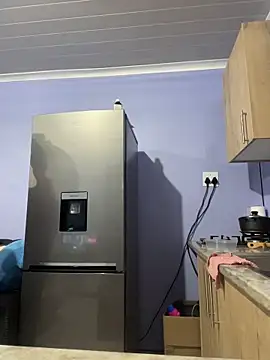 Snapshot of cherryontopy chatting on February 28, 2026, 11:59 pm cherryontopy online show from February 28, 2026, 11:59 pm