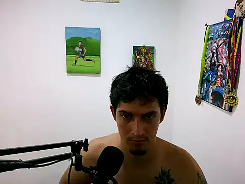 Snapshot of MonkeyDSanti chatting on June 26, 2026, 6:36 pm MonkeyDSanti online show from June 26, 2026, 6:36 pm