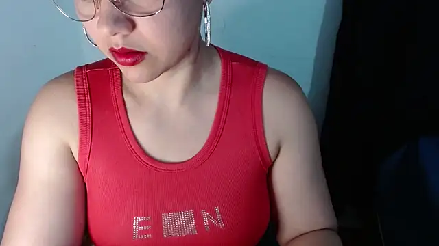 Snapshot of lizbodu chatting on October 18, 2025, 10:34 pm lizbodu online show from October 18, 2025, 10:34 pm