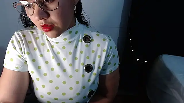 Snapshot of lizbodu chatting on December 23, 2025, 2:44 am lizbodu online show from December 23, 2025, 2:44 am