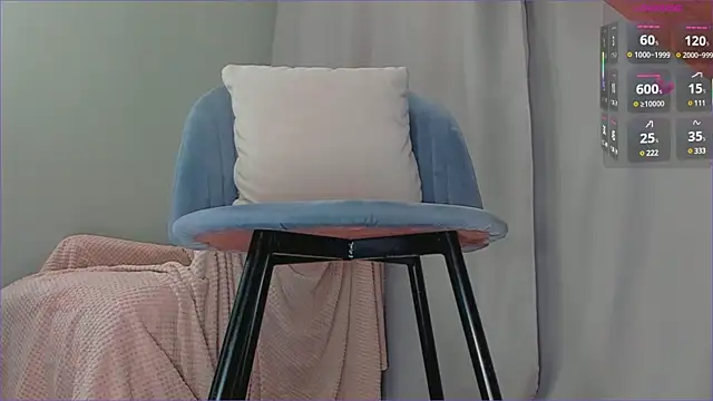 queen carly online show from February 12, 2025, 5:58 pm