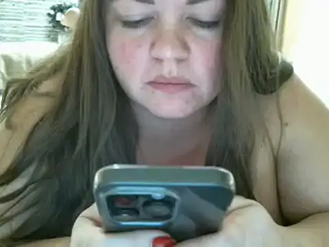 Snapshot of cute__cherry chatting on December 15, 2024, 12:29 am cute  cherry online show from December 15, 2024, 12:29 am