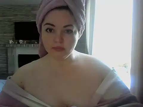 Snapshot of cute__cherry chatting on February 10, 2026, 12:26 pm cute cherry online show from February 10, 2026, 12:26 pm