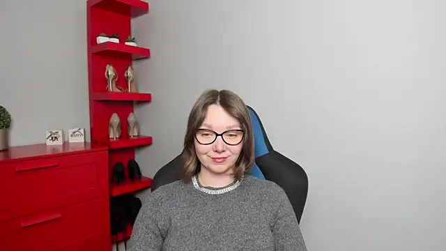 Cookie zoe online show from December 19, 2025, 6:38 am