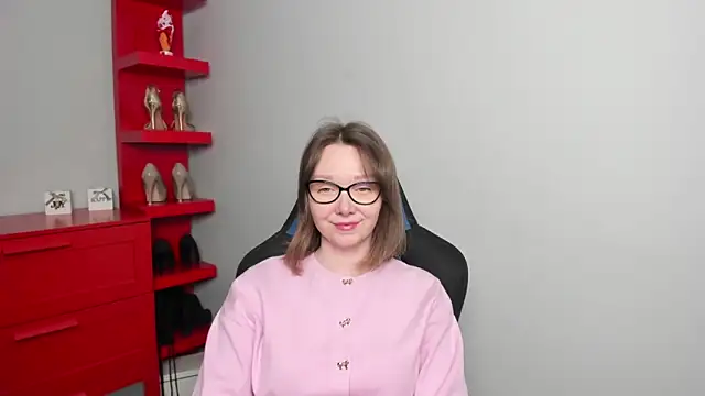 Cookie zoe online show from March 24, 2026, 6:46 am