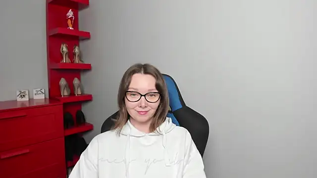 Cookie zoe online show from March 27, 2026, 8:26 am