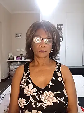 Snapshot of Hotgrannyx chatting on October 16, 2025, 3:37 am Hotgrannyx online show from October 16, 2025, 3:37 am