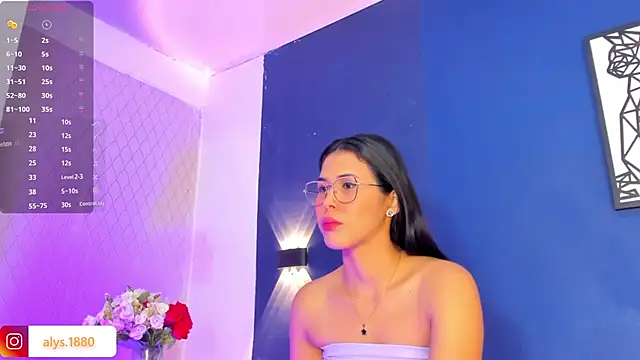 Snapshot of alysson_18 chatting on February 22, 2025, 1:02 pm alysson 18 online show from February 22, 2025, 1:02 pm