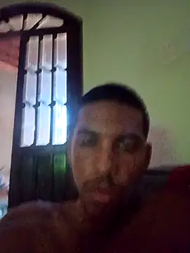 Vinicius5890 online show from April 21, 2026, 7:42 pm