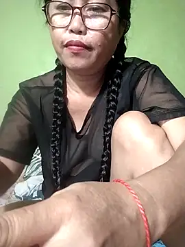 Snapshot of SoSweetPearl chatting on February 5, 2026, 10:00 am SoSweetPearl online show from February 5, 2026, 10:00 am