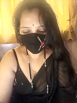 Snapshot of Rising_Smiler chatting on March 9, 2026, 8:51 am Rising Smiler online show from March 9, 2026, 8:51 am