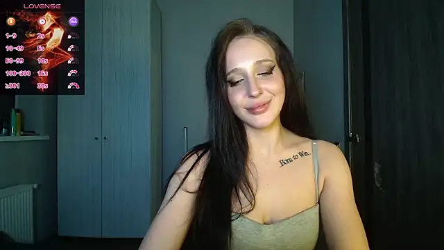 Snapshot of AliceTurnOn chatting on March 24, 2026, 9:37 pm AliceTurnOn online show from March 24, 2026, 9:37 pm