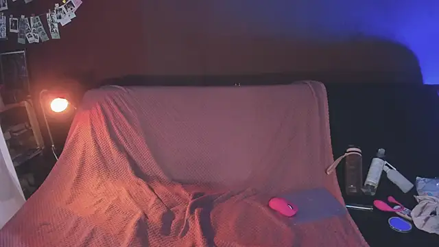 juby yuby online show from January 18, 2026, 12:08 pm