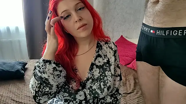 Snapshot of GenrikhBecca chatting on March 4, 2026, 8:33 am GenrikhBecca online show from March 4, 2026, 8:33 am