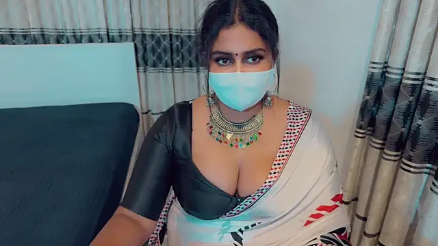 Snapshot of SonY_CaM chatting on October 29, 2025, 4:39 pm SonY CaM online show from October 29, 2025, 4:39 pm