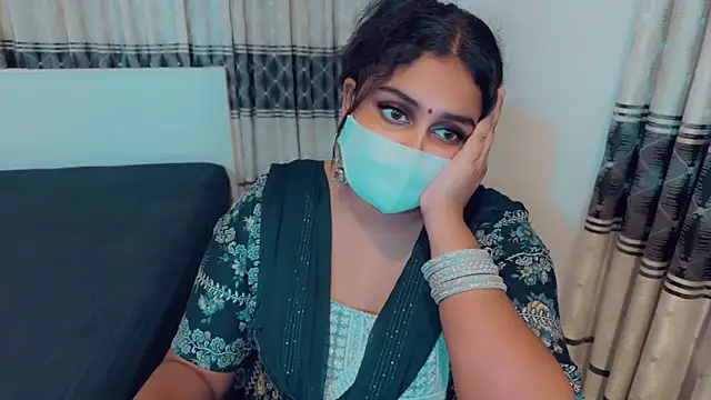 Snapshot of SonY_CaM chatting on October 24, 2025, 5:12 pm SonY CaM online show from October 24, 2025, 5:12 pm