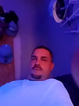 Snapshot of Jewfish420 chatting on December 5, 2024, 9:00 pm Jewfish420 online show from December 5, 2024, 9:00 pm