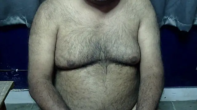 Snapshot of hairysubcub_70 chatting on February 10, 2026, 5:12 pm hairysubcub 70 online show from February 10, 2026, 5:12 pm