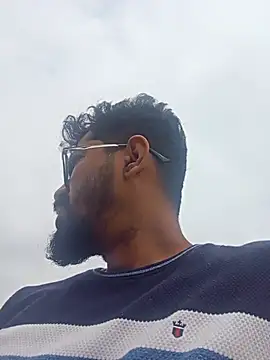 arhan3043 online show from January 11, 2026, 7:15 am