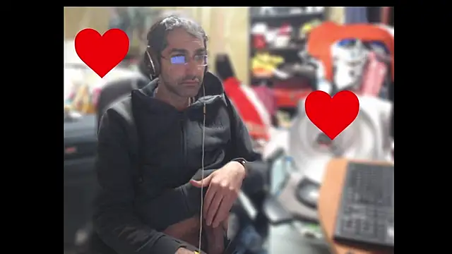 Gsmile1 online show from January 27, 2025, 9:33 pm