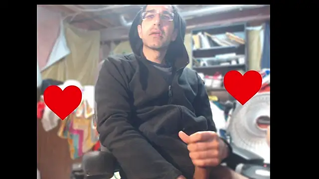 Gsmile1 online show from March 22, 2025, 4:37 pm