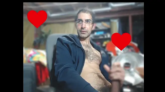 Gsmile1 online show from February 23, 2025, 5:39 pm