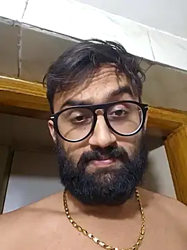 love4shownude online show from January 15, 2025, 5:05 pm