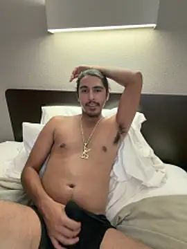 Snapshot of jrrichforever chatting on February 5, 2026, 1:45 am jrrichforever online show from February 5, 2026, 1:45 am