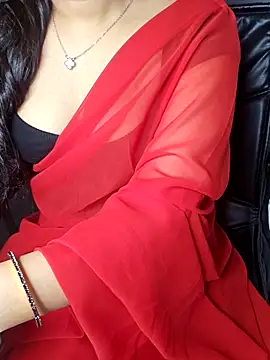 Snapshot of aliyaah_singh chatting on October 7, 2025, 5:36 pm aliyaah singh online show from October 7, 2025, 5:36 pm