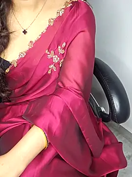 Snapshot of aliyaah_singh chatting on February 25, 2026, 6:19 pm aliyaah singh online show from February 25, 2026, 6:19 pm